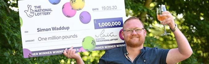Man (31) doet voor het eerst mee aan loterij – wint een miljoen